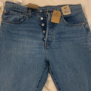 NWT Womens Levi’s 501 Skinny Jeans, Size 30